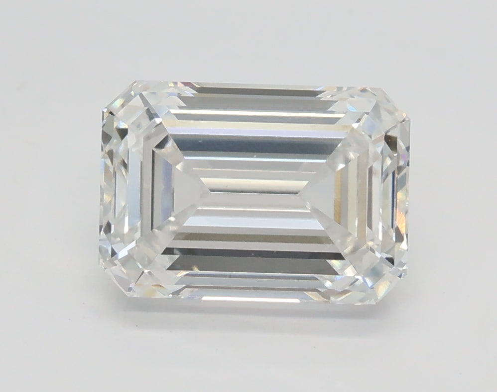 Lab-Grown 2.01 Carat Emerald Cut Diamond color E Clarity VS1 With GIA Certificate, precious stones, engagement diamonds