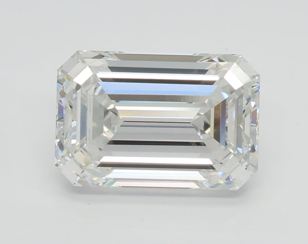 Lab-Grown 2.02 Carat Emerald Cut Diamond color E Clarity VVS2 With GIA Certificate, precious stones, engagement diamonds