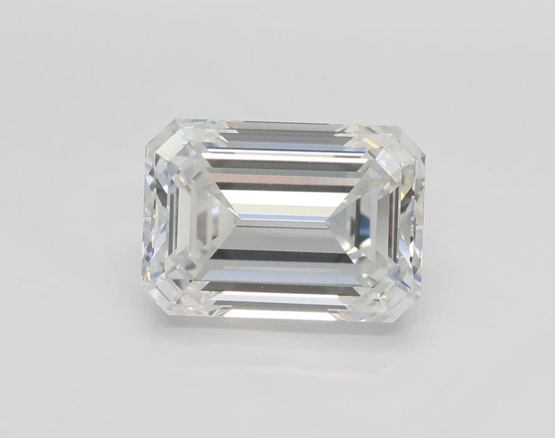 Lab-Grown 0.56 Carat Emerald Cut Diamond color D Clarity VS1, precious stones, engagement diamonds