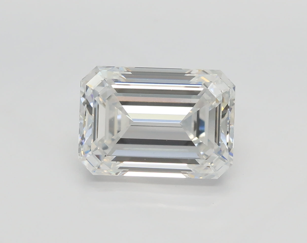 Lab-Grown 0.74 Carat Emerald Cut Diamond color D Clarity VS1, precious stones, engagement diamonds