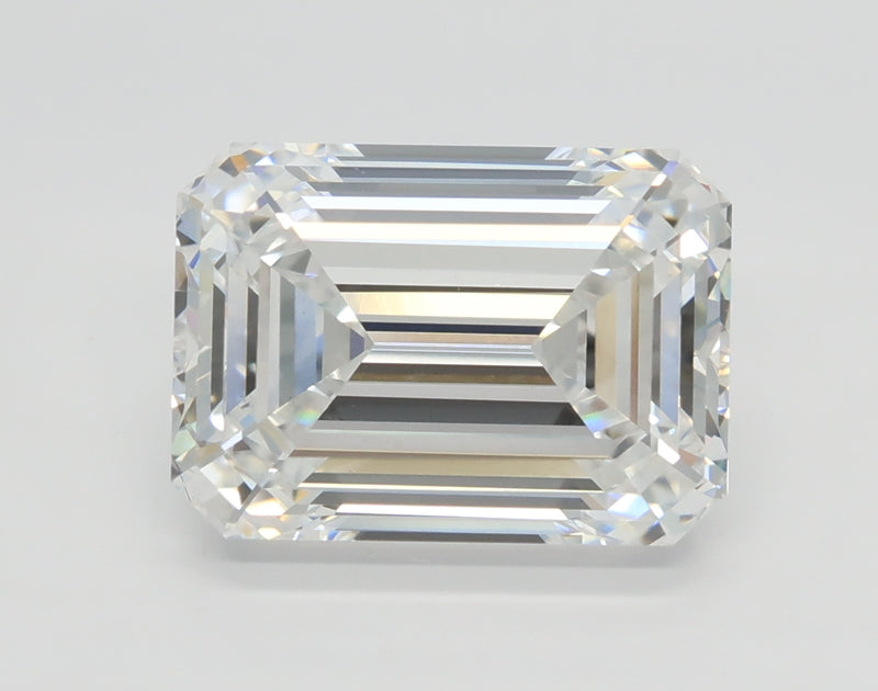 Lab-Grown 0.84 Carat Emerald Cut Diamond color D Clarity VS1, precious stones, engagement diamonds