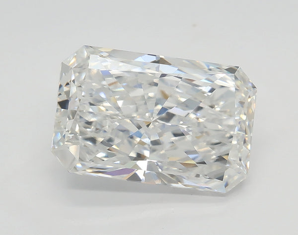 Lab-Grown 3.01 Carat Radiant Cut Diamond color E Clarity VVS2 With GIA Certificate, precious stones, engagement diamonds