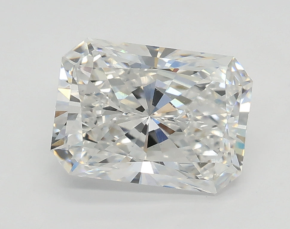 Lab-Grown 2.04 Carat Radiant Cut Diamond color E Clarity VS1 With GIA Certificate, precious stones, engagement diamonds