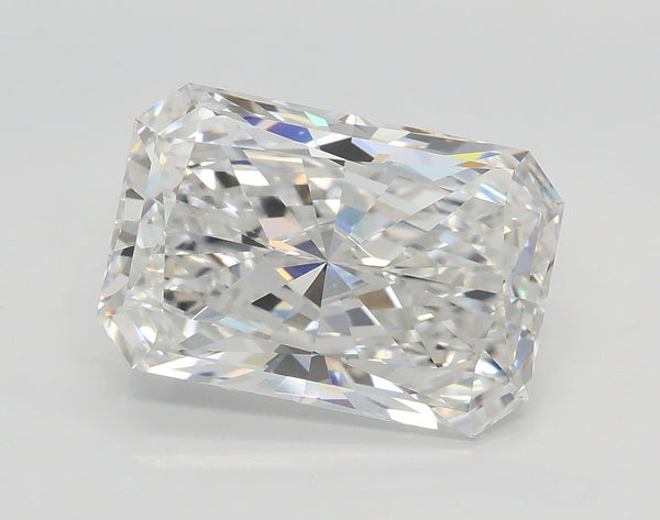 Lab-Grown 4.02 Carat Radiant Cut Diamond color E Clarity VS1, precious stones, engagement diamonds