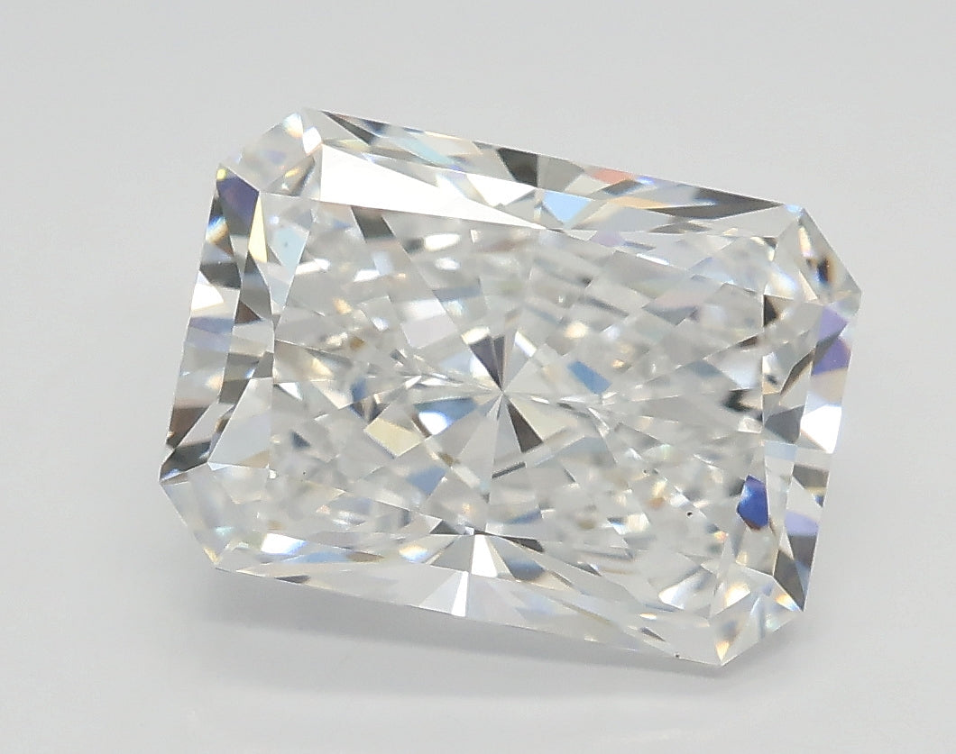 Lab-Grown 3.04 Carat Radiant Cut Diamond color D Clarity VS1 With GIA Certificate, precious stones, engagement diamonds