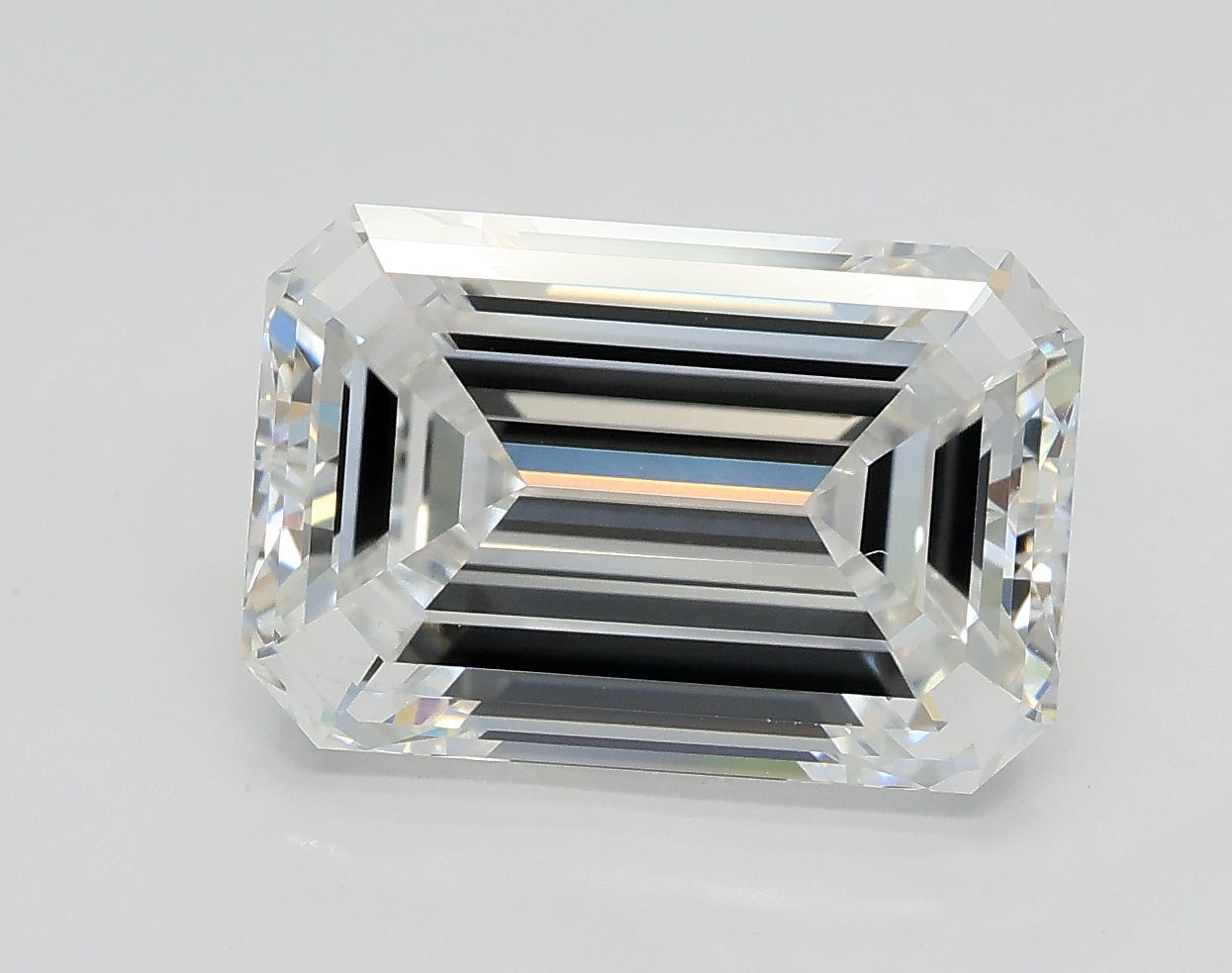Lab-Grown 4.02 Carat Emerald Cut Diamond color D Clarity VS2 With GIA Certificate, precious stones, engagement diamonds
