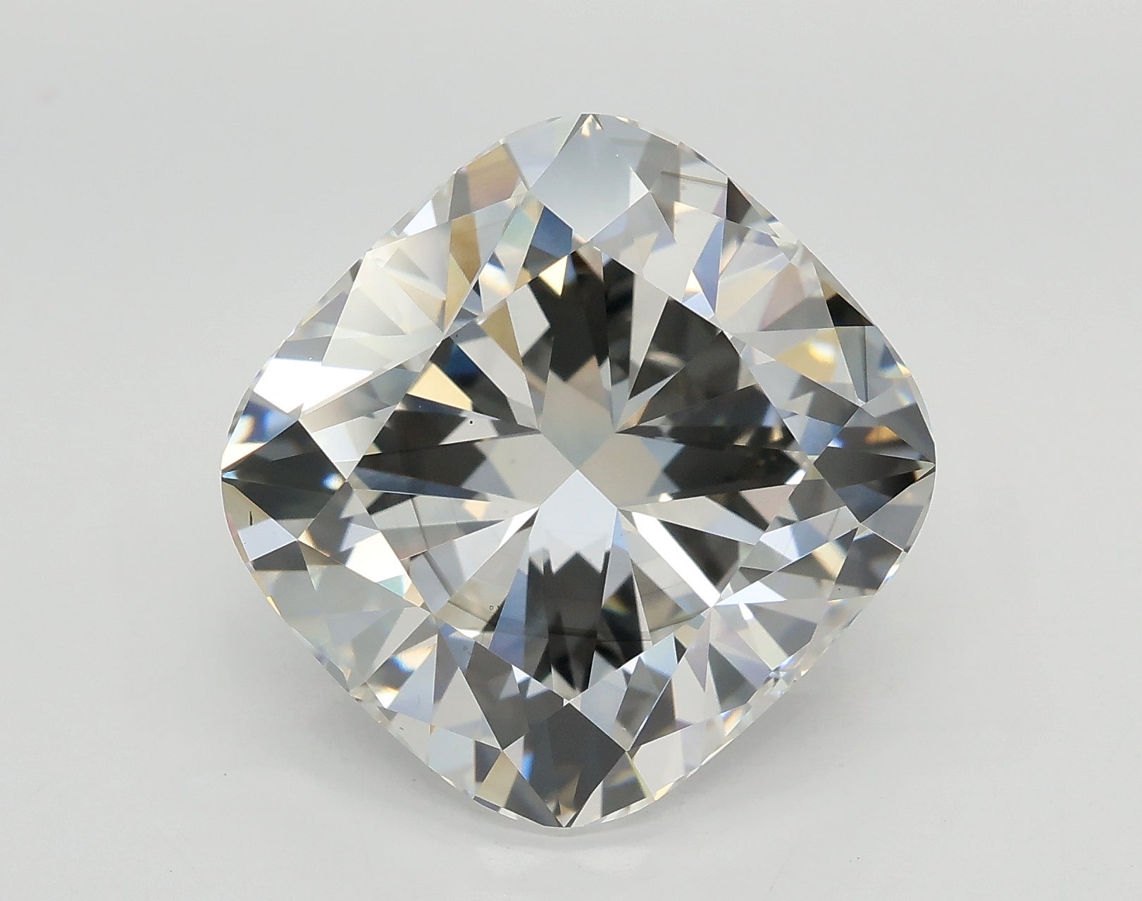 Lab-Grown 8.08 Carat Cushion Modified Brilliant Cut Diamond color F Clarity VS2, precious stones, engagement diamonds