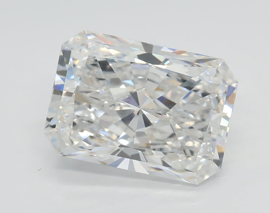 Lab-Grown 3.05 Carat Radiant Cut Diamond color D Clarity VS1 With GIA Certificate, precious stones, engagement diamonds