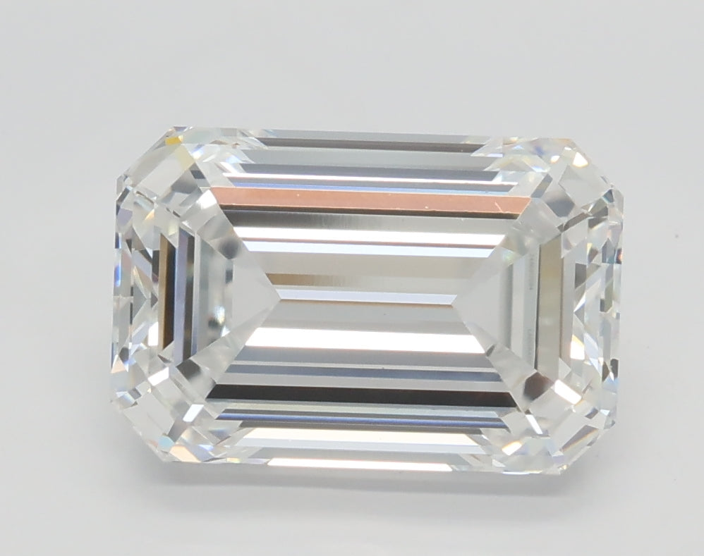 Lab-Grown 2.07 Carat Emerald Cut Diamond color E Clarity VVS2 With GIA Certificate, precious stones, engagement diamonds