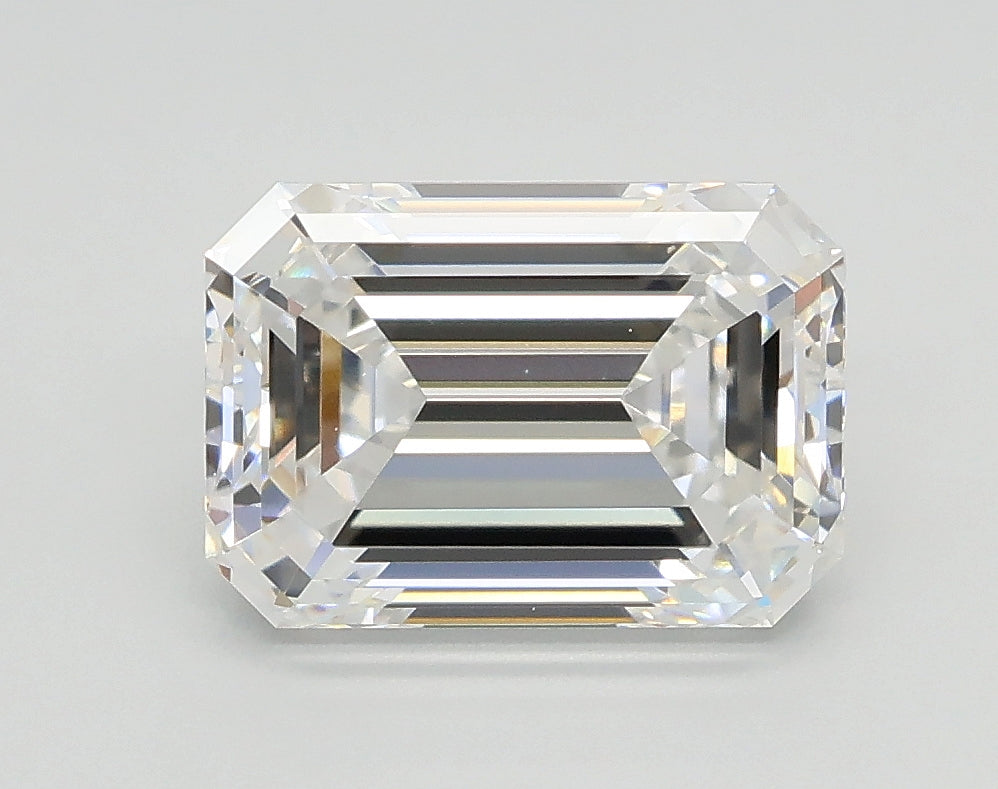 Lab-Grown 2.08 Carat Emerald Cut Diamond color E Clarity VVS2 With GIA Certificate, precious stones, engagement diamonds