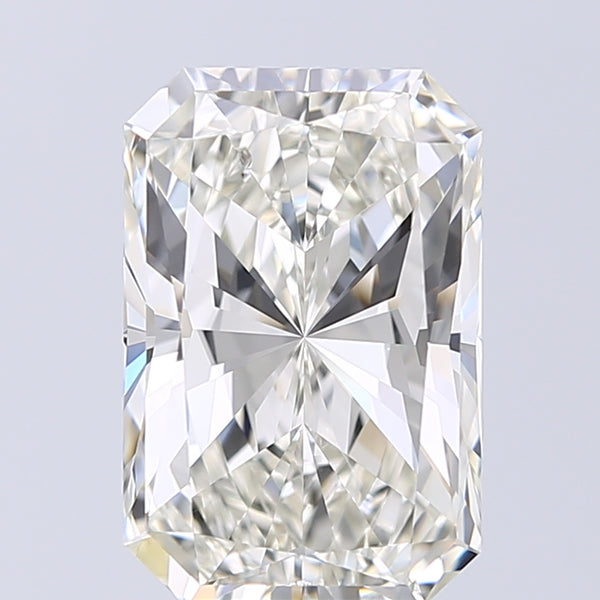 Lab-Grown 5.01 Carat Radiant Cut Diamond color J Clarity SI1 With GIA Certificate, precious stones, engagement diamonds