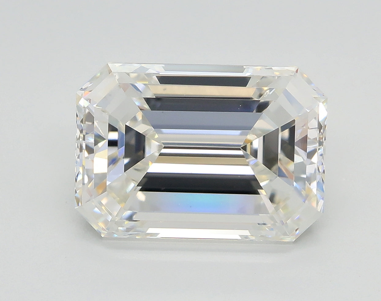 Lab-Grown 4.01 Carat Emerald Cut Diamond color G Clarity VS1, precious stones, engagement diamonds