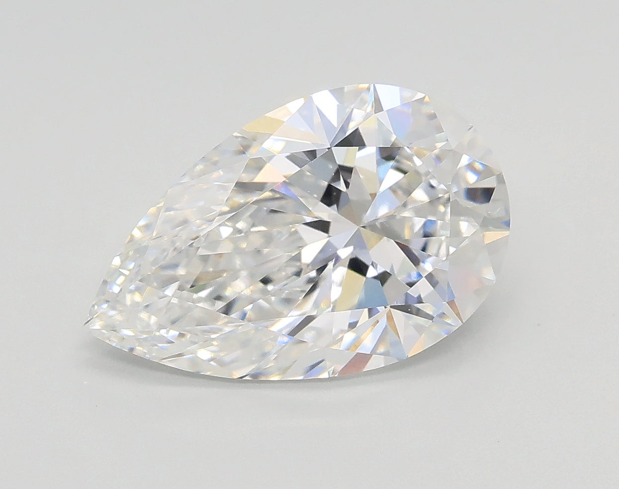 Lab-Grown 2.50 Carat Pear Shape Diamond color D Clarity VS2 With GIA Certificate, precious stones, engagement diamonds