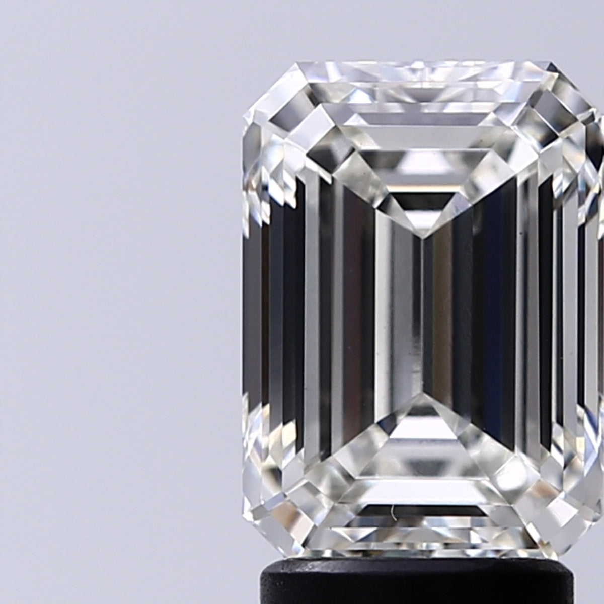 Lab-Grown 3.05 Carat Emerald Cut Diamond color G Clarity VS1, precious stones, engagement diamonds