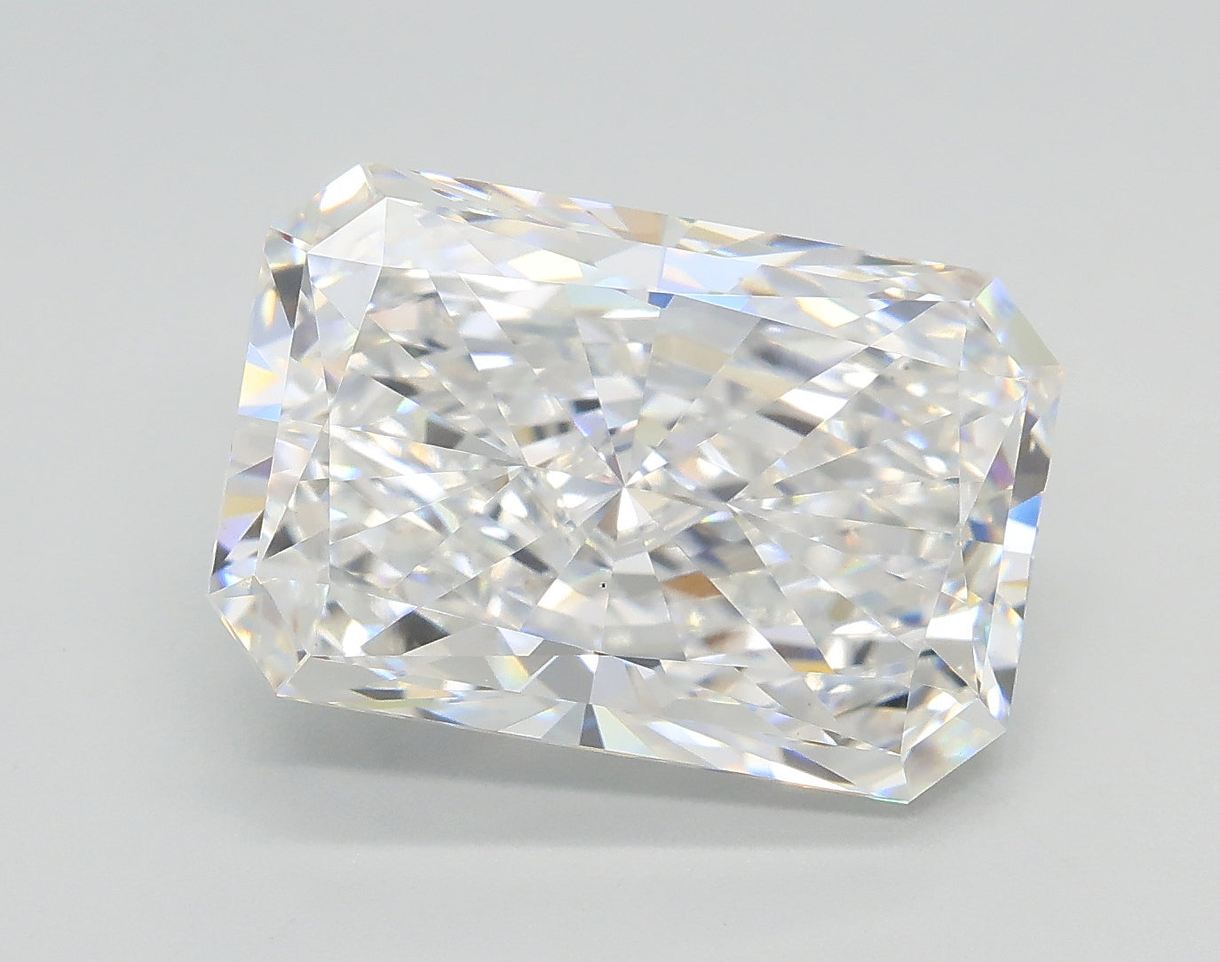 Lab-Grown 5.04 Carat Radiant Cut Diamond color F Clarity VS1 With GIA Certificate, precious stones, engagement diamonds