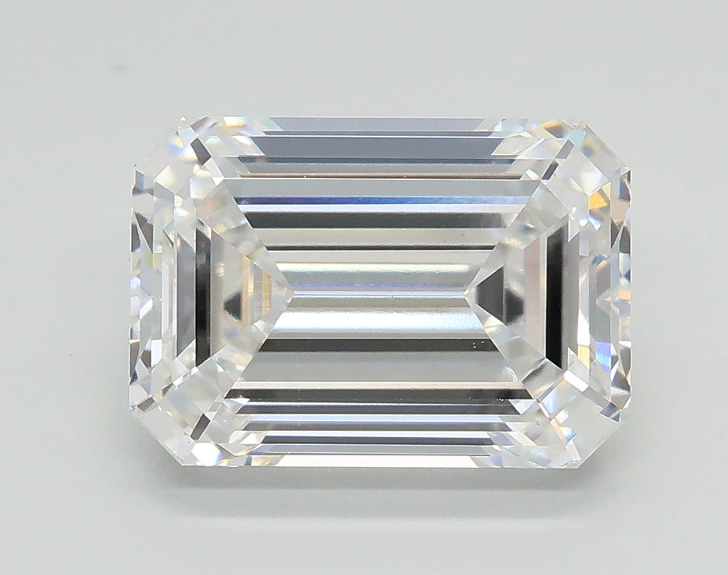 Lab-Grown 3.01 Carat Emerald Cut Diamond color E Clarity VS1 With GIA Certificate, precious stones, engagement diamonds