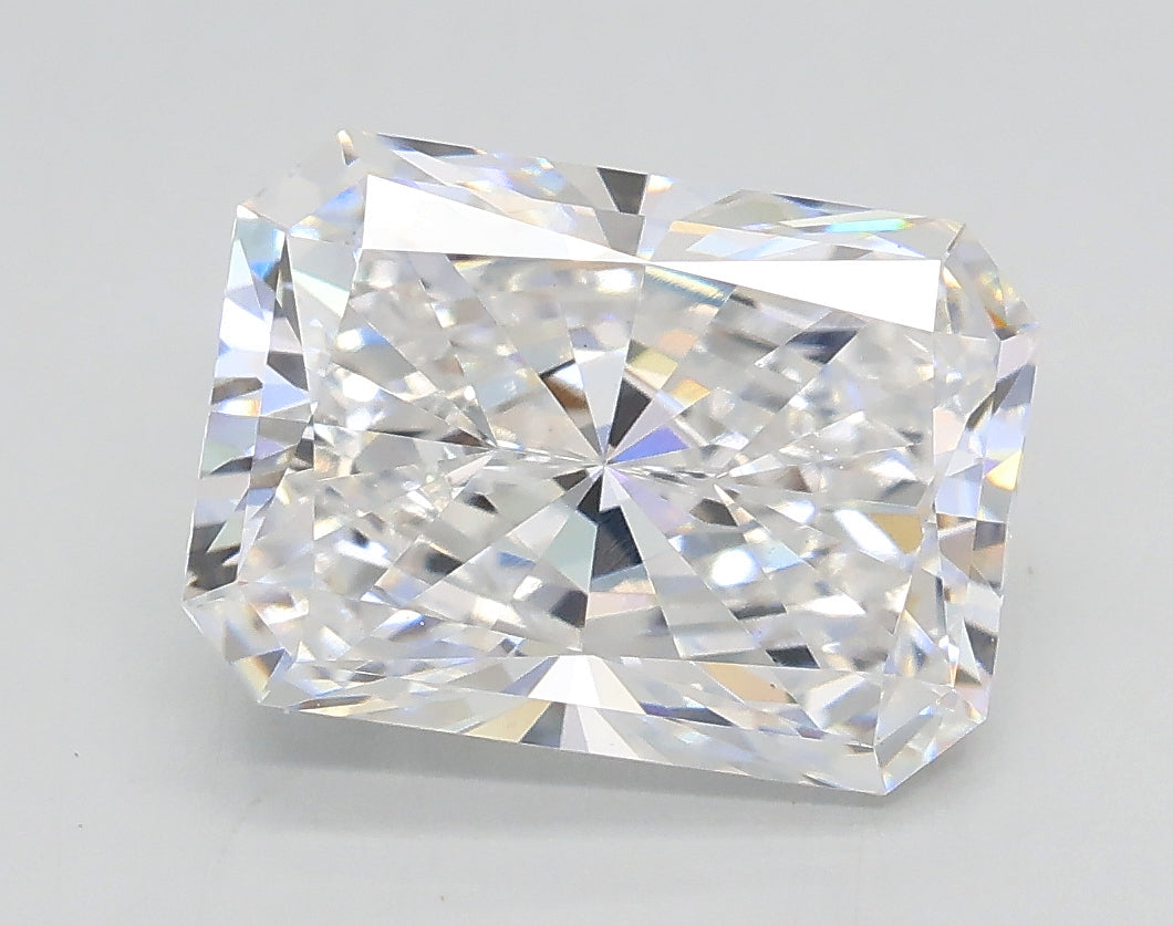 Lab-Grown 3.02 Carat Radiant Cut Diamond color E Clarity VS1 With GIA Certificate, precious stones, engagement diamonds