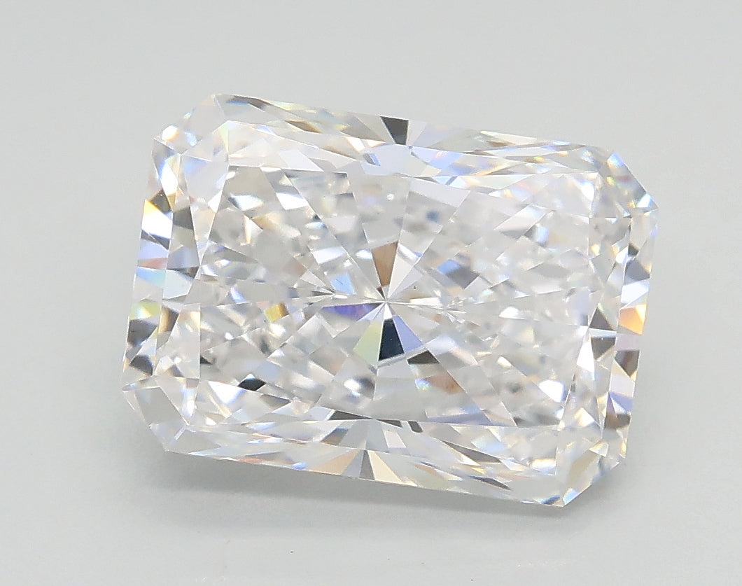 Lab-Grown 3.01 Carat Radiant Cut Diamond color E Clarity VS1 With GIA Certificate, precious stones, engagement diamonds