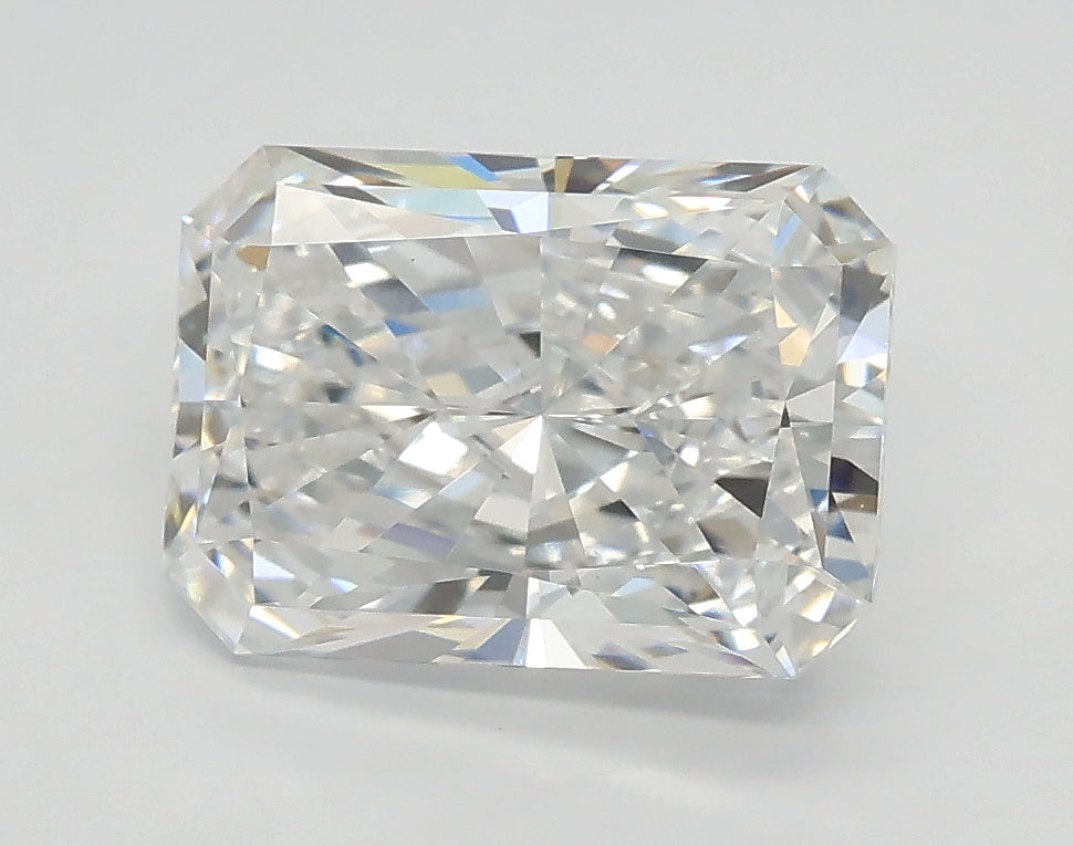 Lab-Grown 2.03 Carat Radiant Cut Diamond color E Clarity VS1 With GIA Certificate, precious stones, engagement diamonds