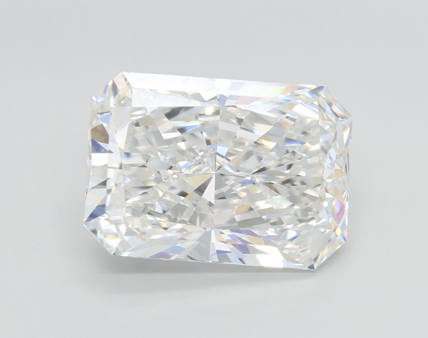 Lab-Grown 4.01 Carat Radiant Cut Diamond color F Clarity VS1 With GIA Certificate, precious stones, engagement diamonds