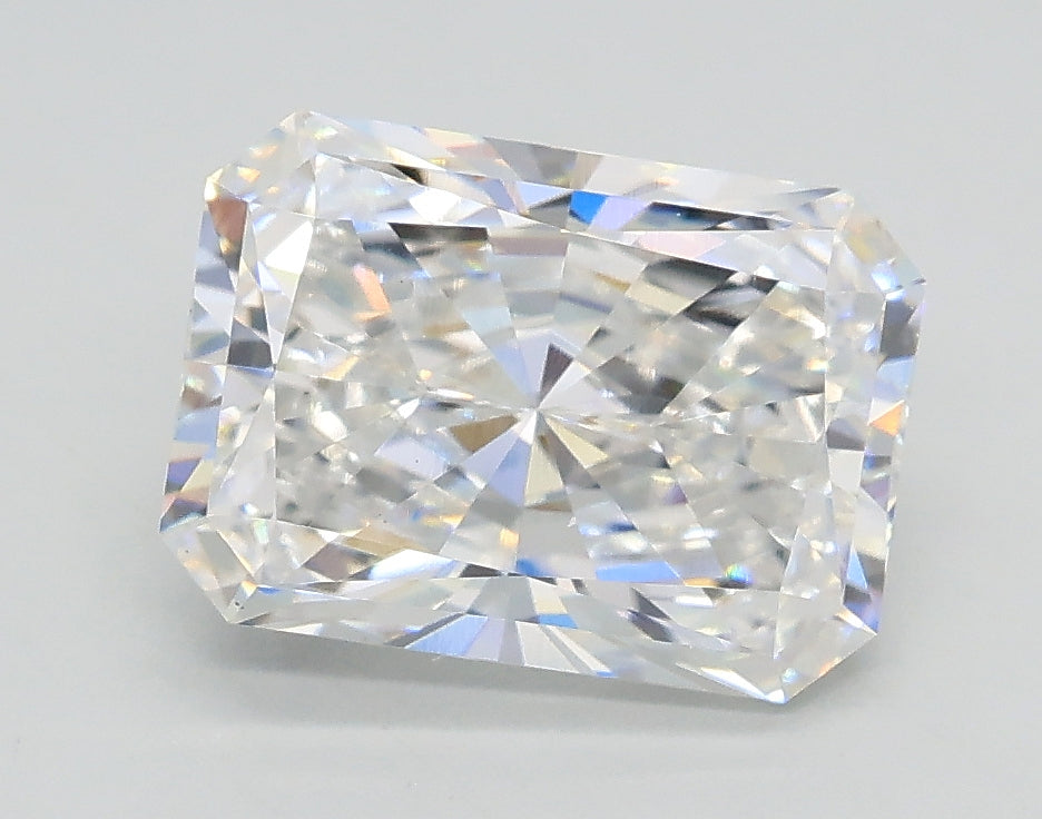 Lab-Grown 2.54 Carat Radiant Cut Diamond color E Clarity VS2 With GIA Certificate, precious stones, engagement diamonds