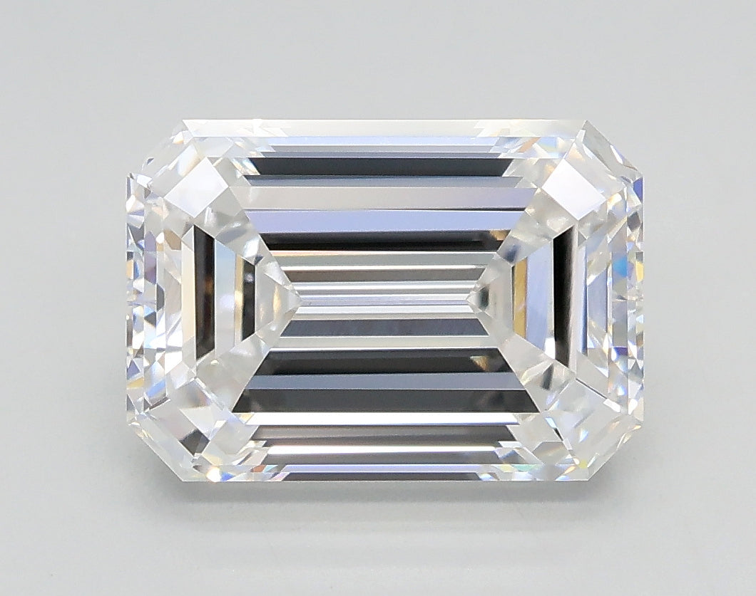 Lab-Grown 3.04 Carat Emerald Cut Diamond color E Clarity VVS2 With GIA Certificate, precious stones, engagement diamonds