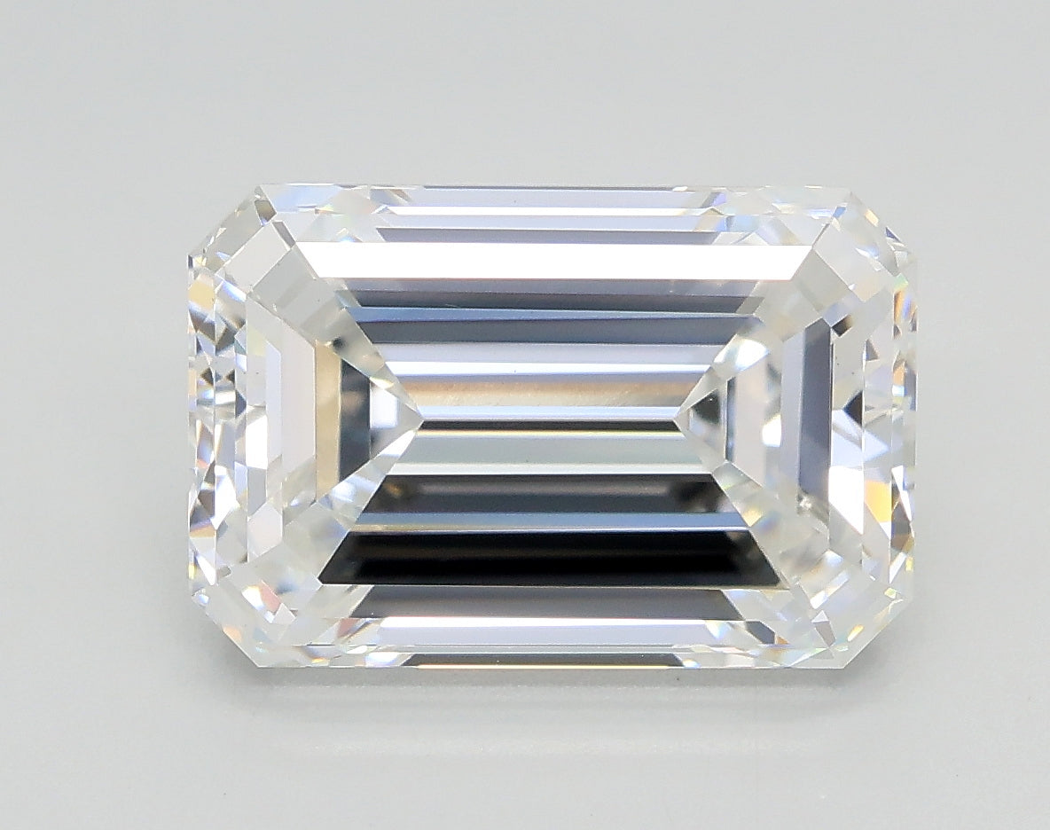 Lab-Grown 4.04 Carat Emerald Cut Diamond color E Clarity VVS1, precious stones, engagement diamonds