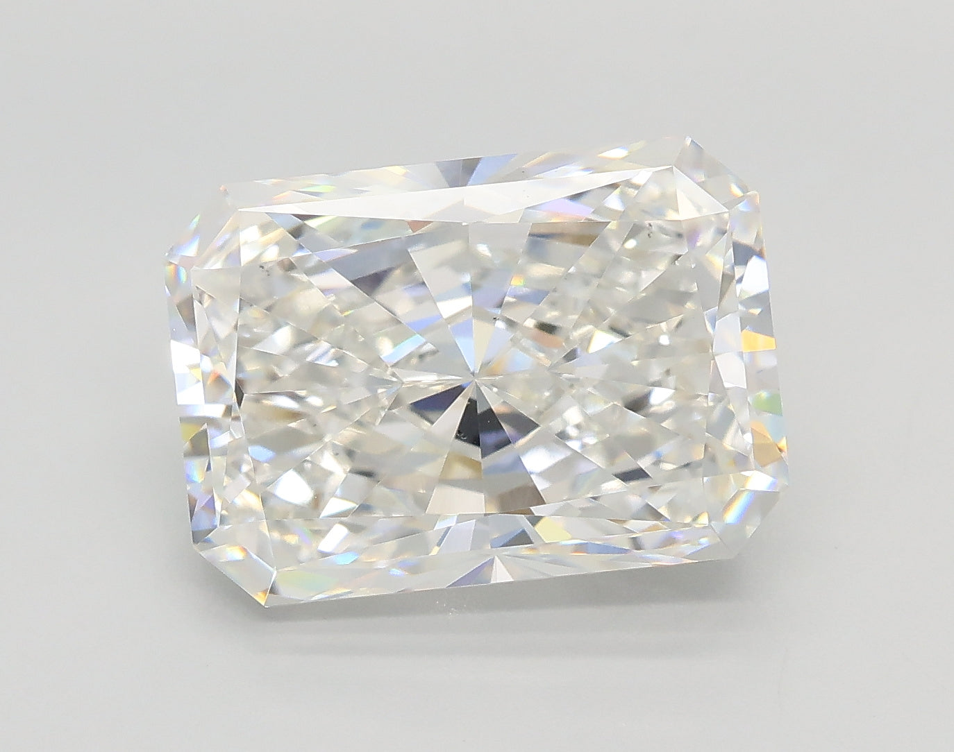 Lab-Grown 5.01 Carat Radiant Cut Diamond color F Clarity VS1, precious stones, engagement diamonds