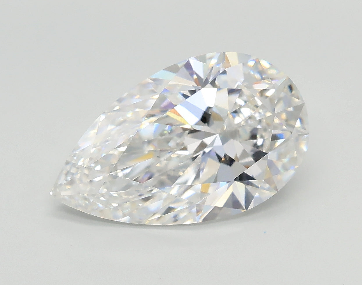 Lab-Grown 2.50 Carat Pear Shape Diamond color E Clarity VVS2 With GIA Certificate, precious stones, engagement diamonds