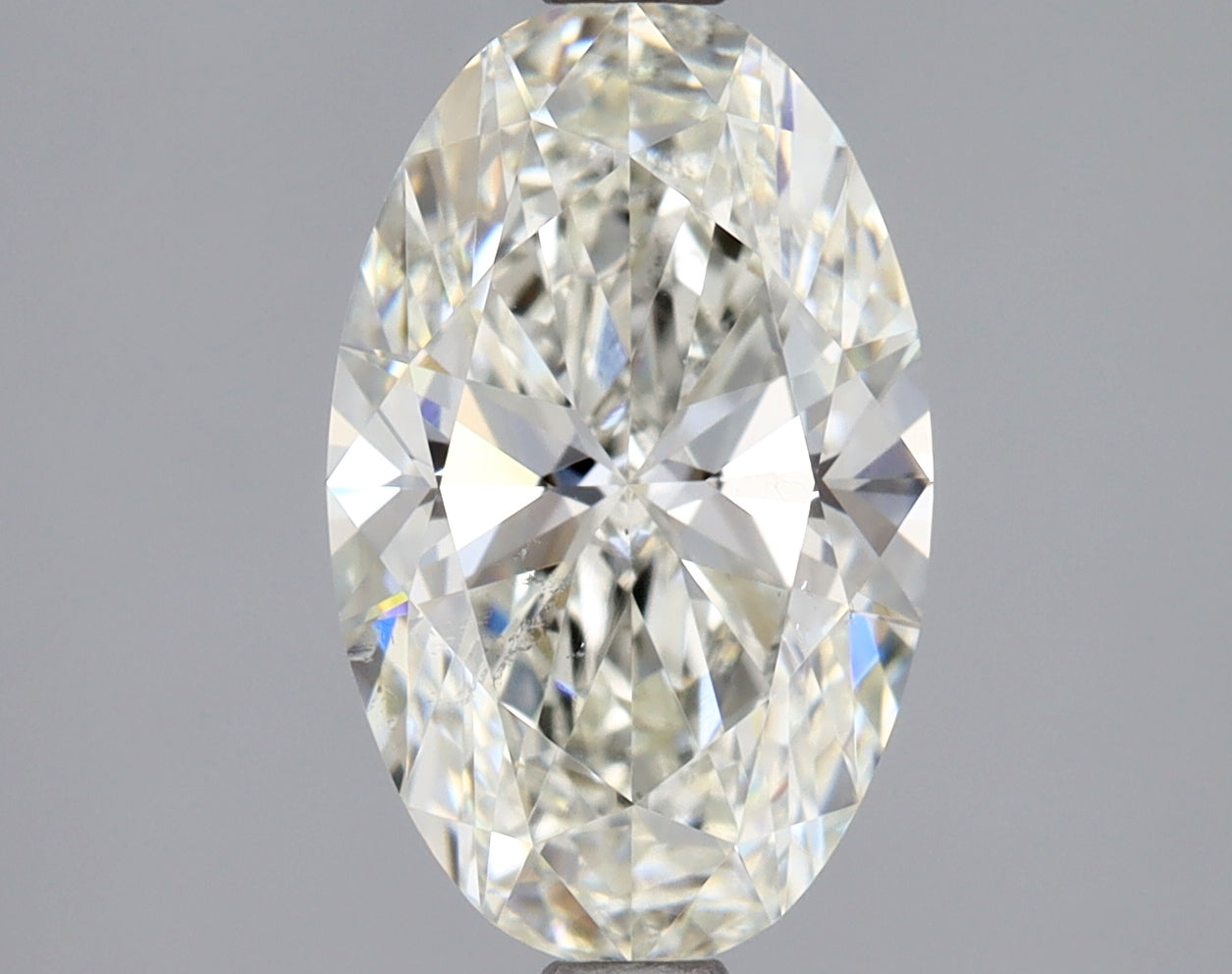Lab-Grown 1.70 Carat Oval Shape Diamond color J Clarity SI2 With GIA Certificate, precious stones, engagement diamonds