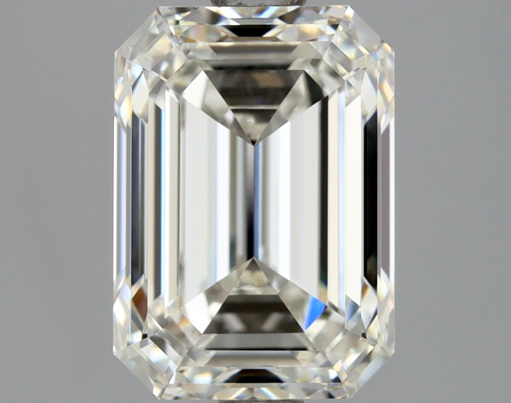 Lab-Grown 2.01 Carat Emerald Cut Diamond color I Clarity VVS2 With GIA Certificate, precious stones, engagement diamonds