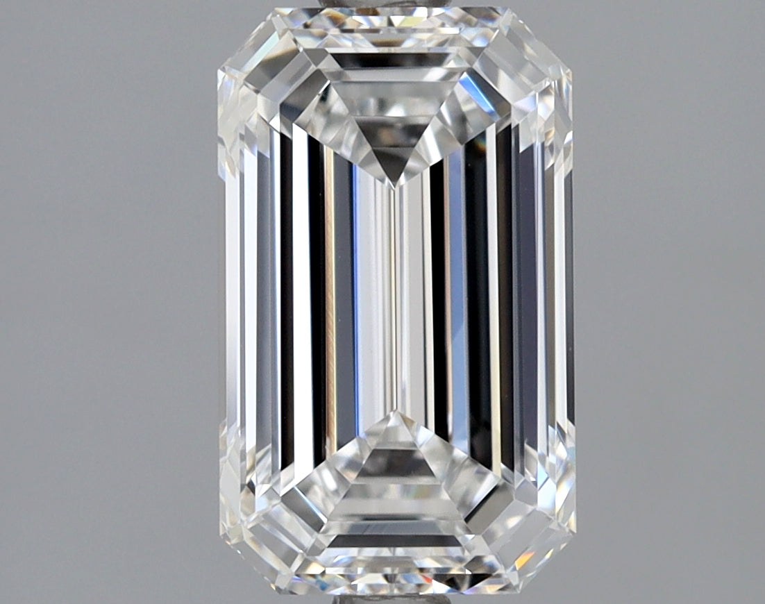 Lab-Grown 1.80 Carat Emerald Cut Diamond color E Clarity VS1 With GIA Certificate, precious stones, engagement diamonds