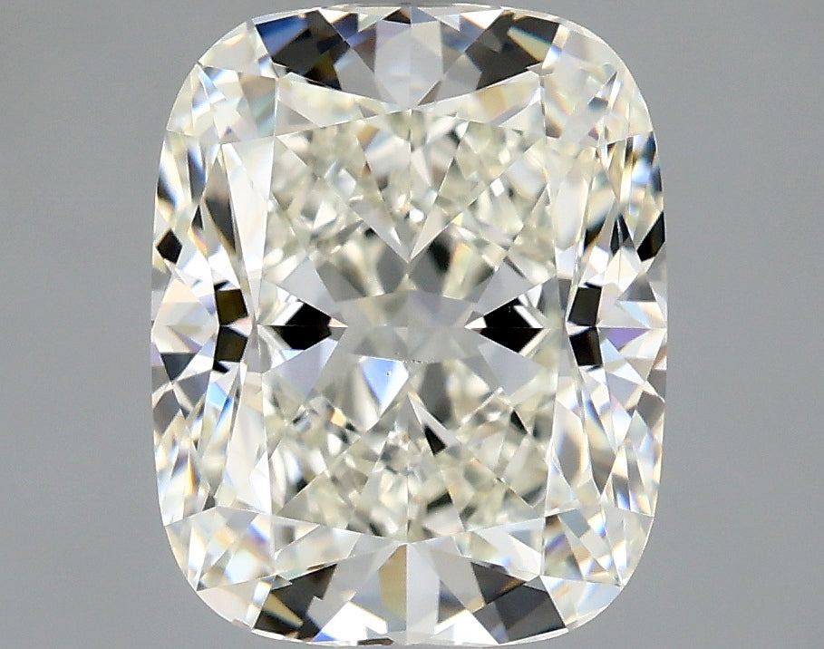 Lab-Grown 2.03 Carat Cushion Modified Brilliant Cut Diamond color J Clarity SI1 With GIA Certificate, precious stones, engagement diamonds