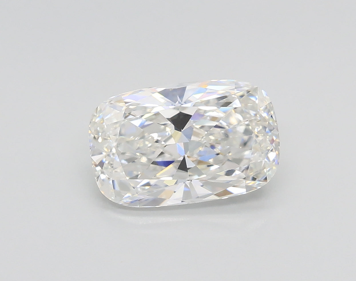 Lab-Grown 1.50 Carat Cushion Modified Brilliant Cut Diamond color E Clarity VVS2, precious stones, engagement diamonds