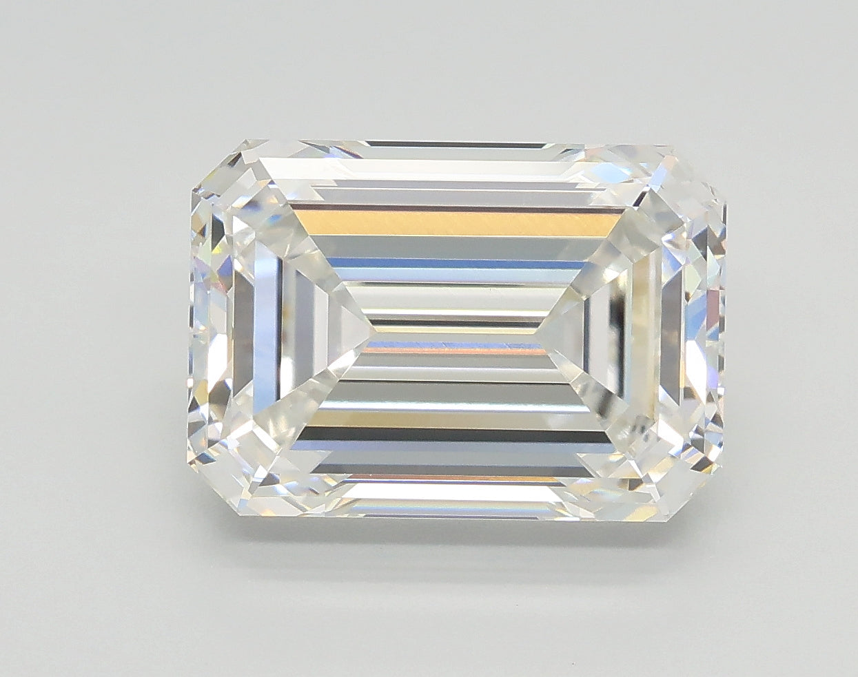 Lab-Grown 4.04 Carat Emerald Cut Diamond color F Clarity VVS2, precious stones, engagement diamonds
