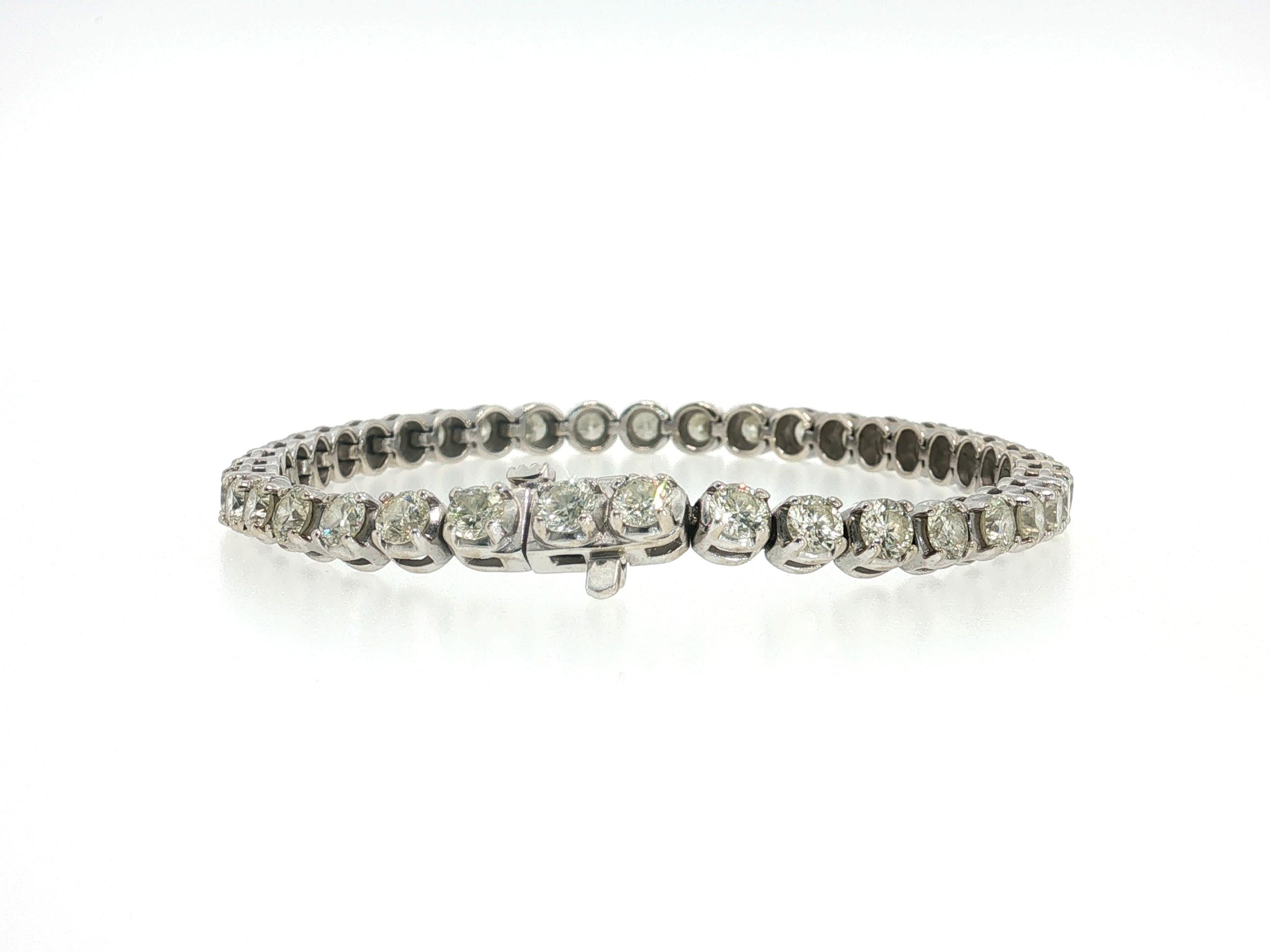 Vintage 14K White Gold Tennis Bracelet with 8 Carat Round J VS Diamonds