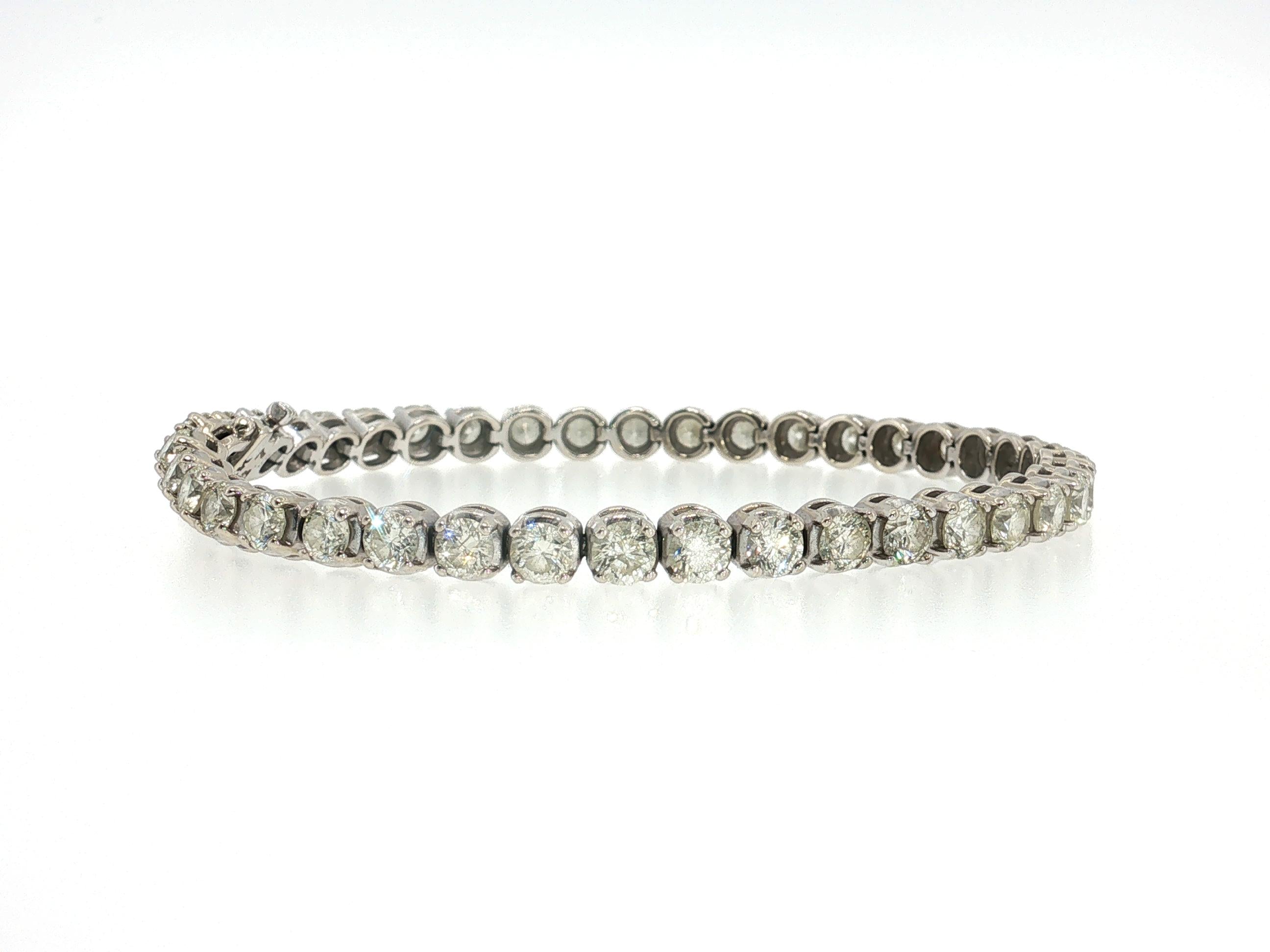 Vintage 14K White Gold Tennis Bracelet with 8 Carat Round J VS Diamonds
