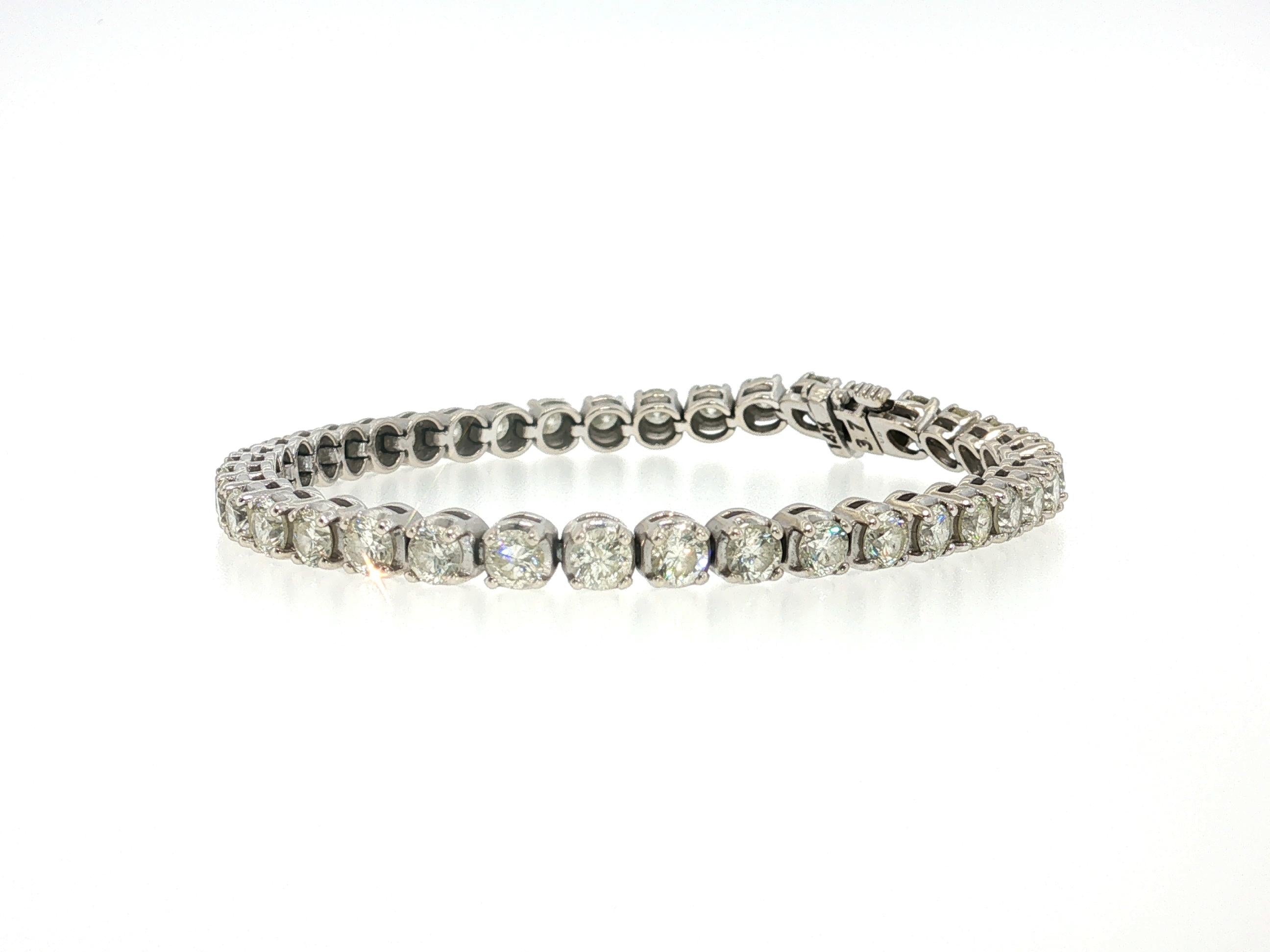 Vintage 14K White Gold Tennis Bracelet with 8 Carat Round J VS Diamonds