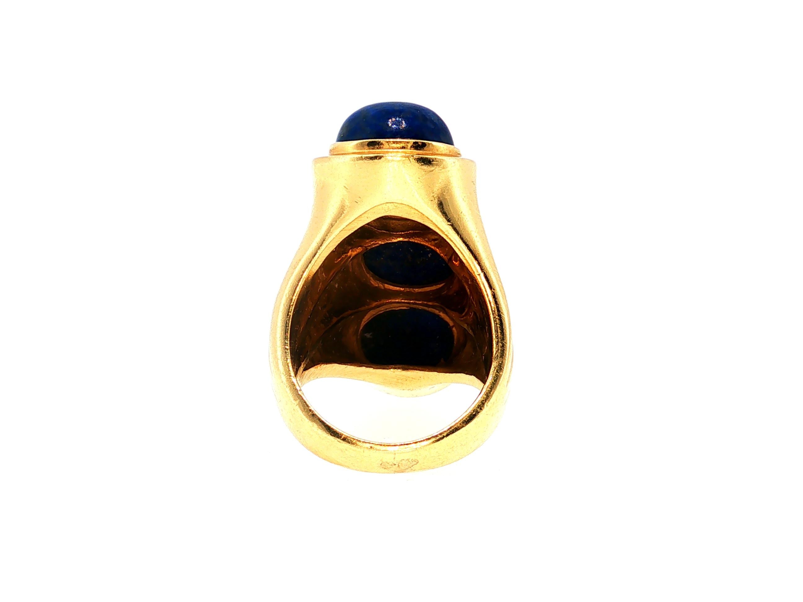 Vintage 14K Yellow Gold Cocktail Ring with 7.3-9.5 MM Lapis Lazuli Size 5