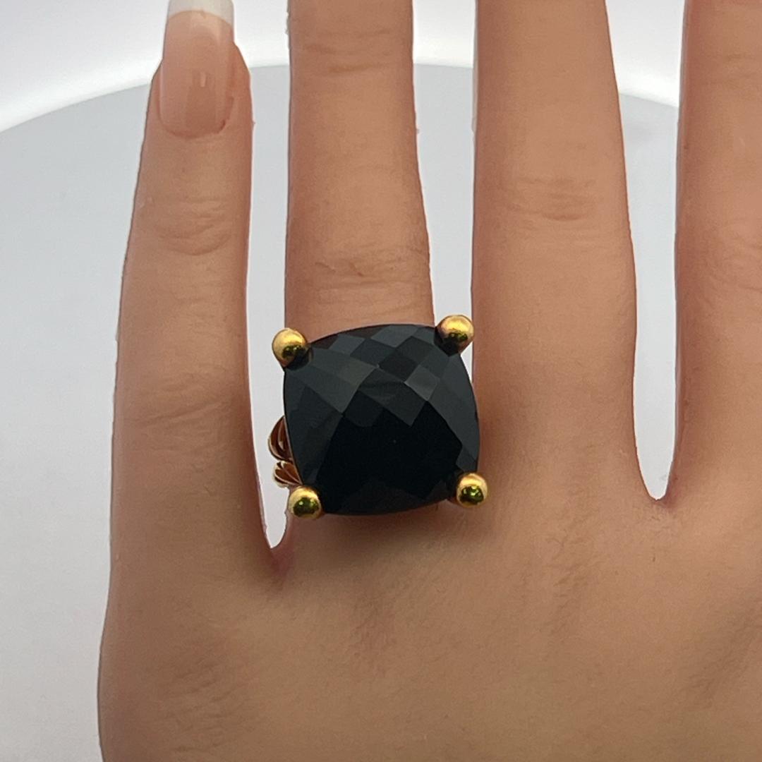 Vintage 18K Yellow Gold Cocktail Ring with 19.7x19.8 MM Onyx Size 7.5
