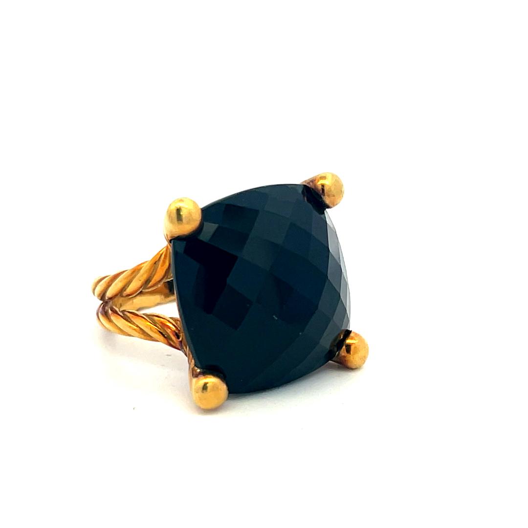 Vintage 18K Yellow Gold Cocktail Ring with 19.7x19.8 MM Onyx Size 7.5