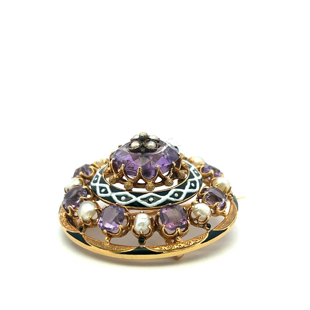Vintage 18 Karat Yellow Gold Pin Brooch with Pearls and Amethyst