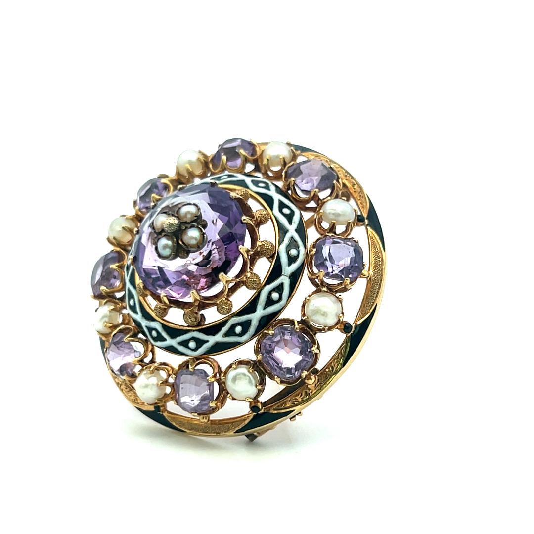 Vintage 18 Karat Yellow Gold Pin Brooch with Pearls and Amethyst