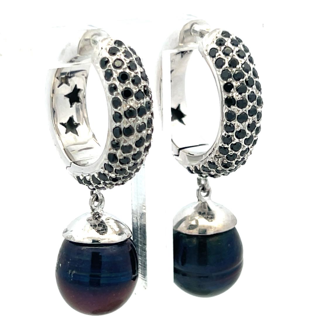 Vintage Platinum Huggie Earrings with 1.5 Carat Onyx and 11.7-15.2 MM Pearl