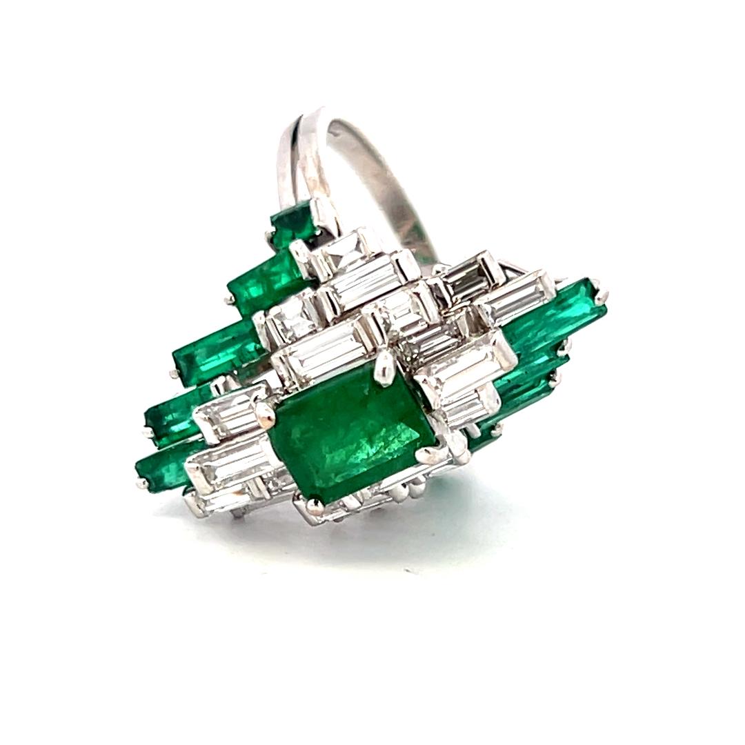 18K White Gold Cocktail Ring 1ct Baguette Diamonds and 1.96ct Emerald Size 6.5