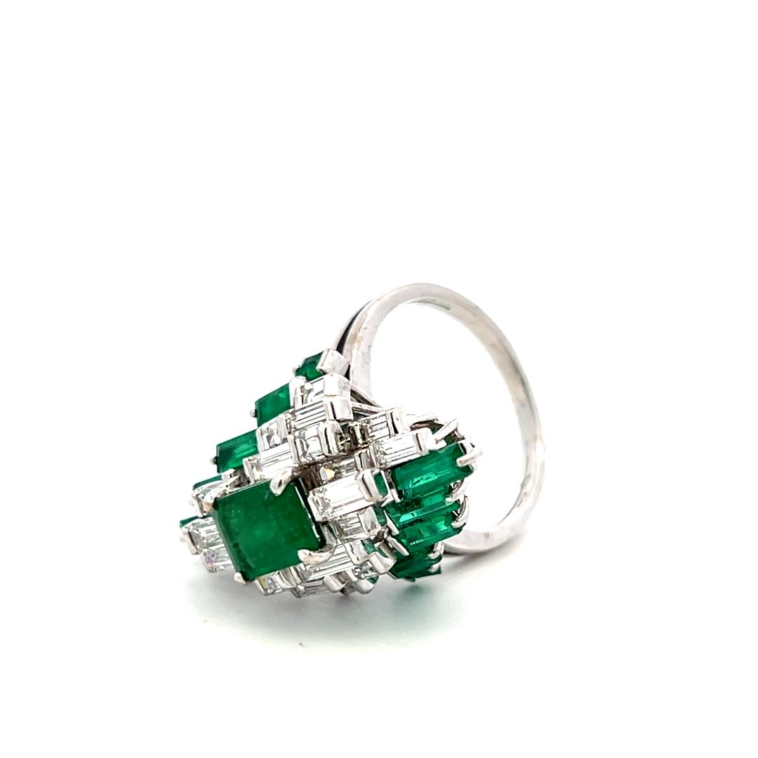18K White Gold Cocktail Ring 1ct Baguette Diamonds and 1.96ct Emerald Size 6.5