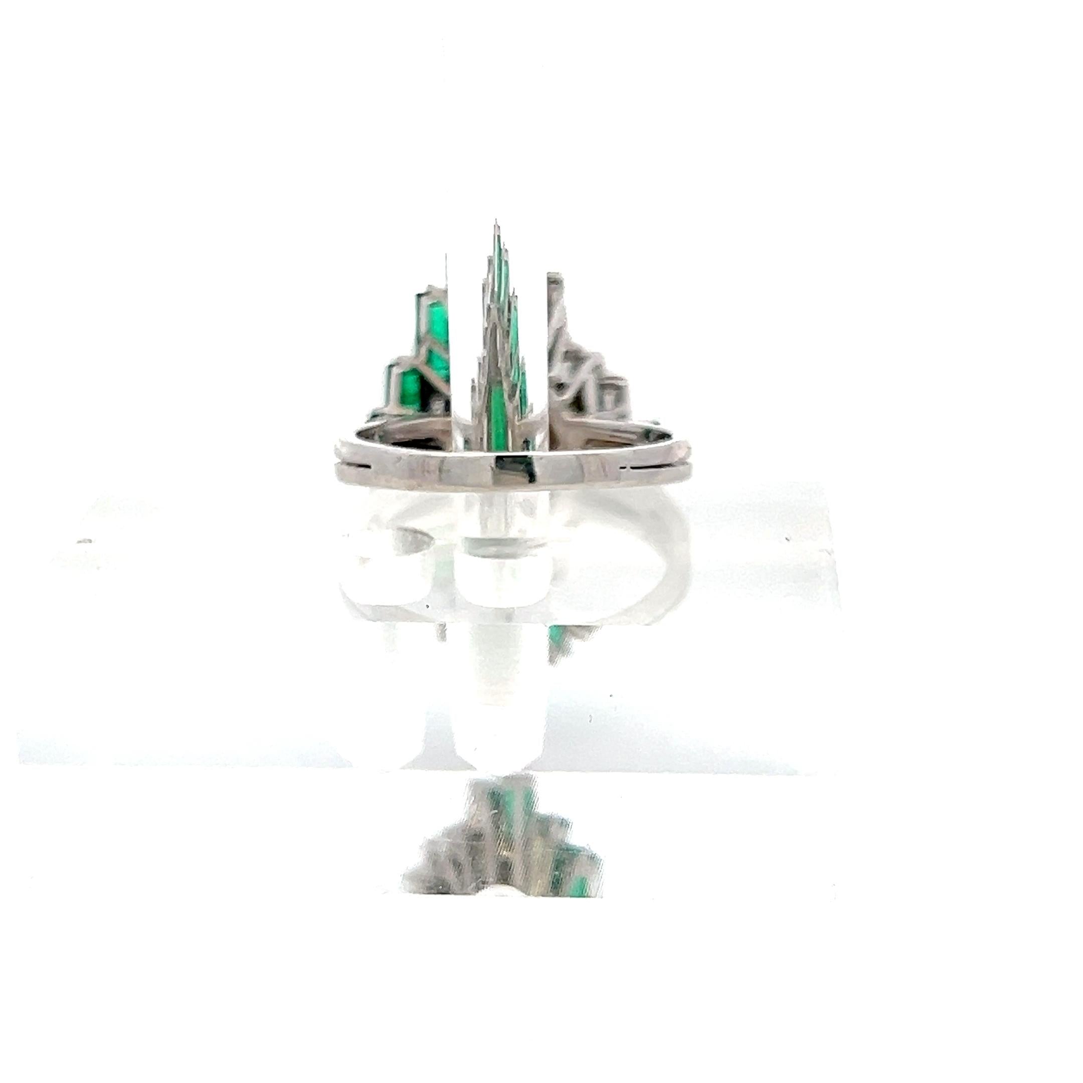 18K White Gold Cocktail Ring 1ct Baguette Diamonds and 1.96ct Emerald Size 6.5