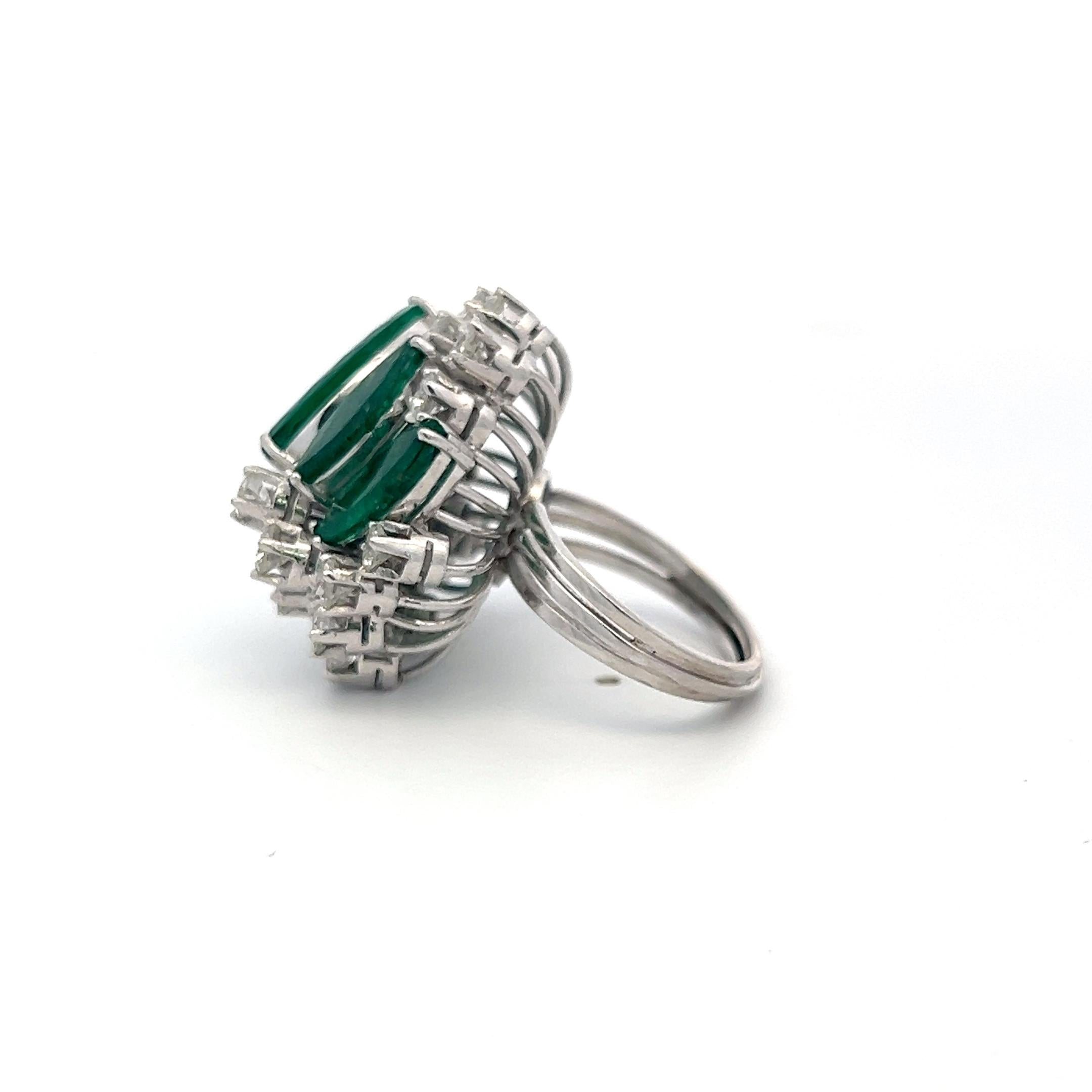 Platinum Cocktail Ring with 1.9ct Round H VS Diamonds and 7ct Emerald Size 4.5