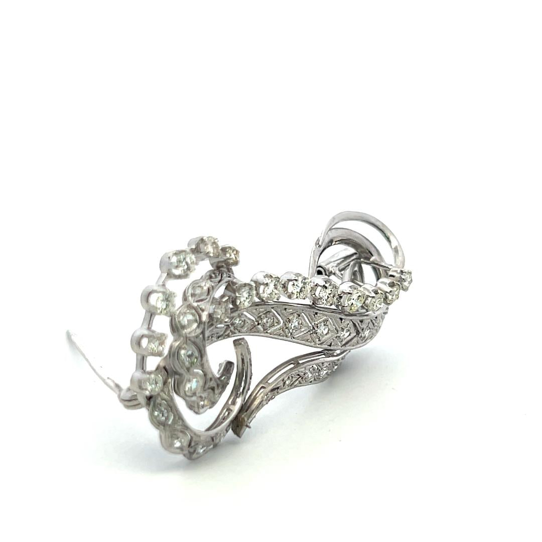 Vintage Platinum Pin Brooch with 1.26 Carat Round H-VS Diamonds 10.3 Grams
