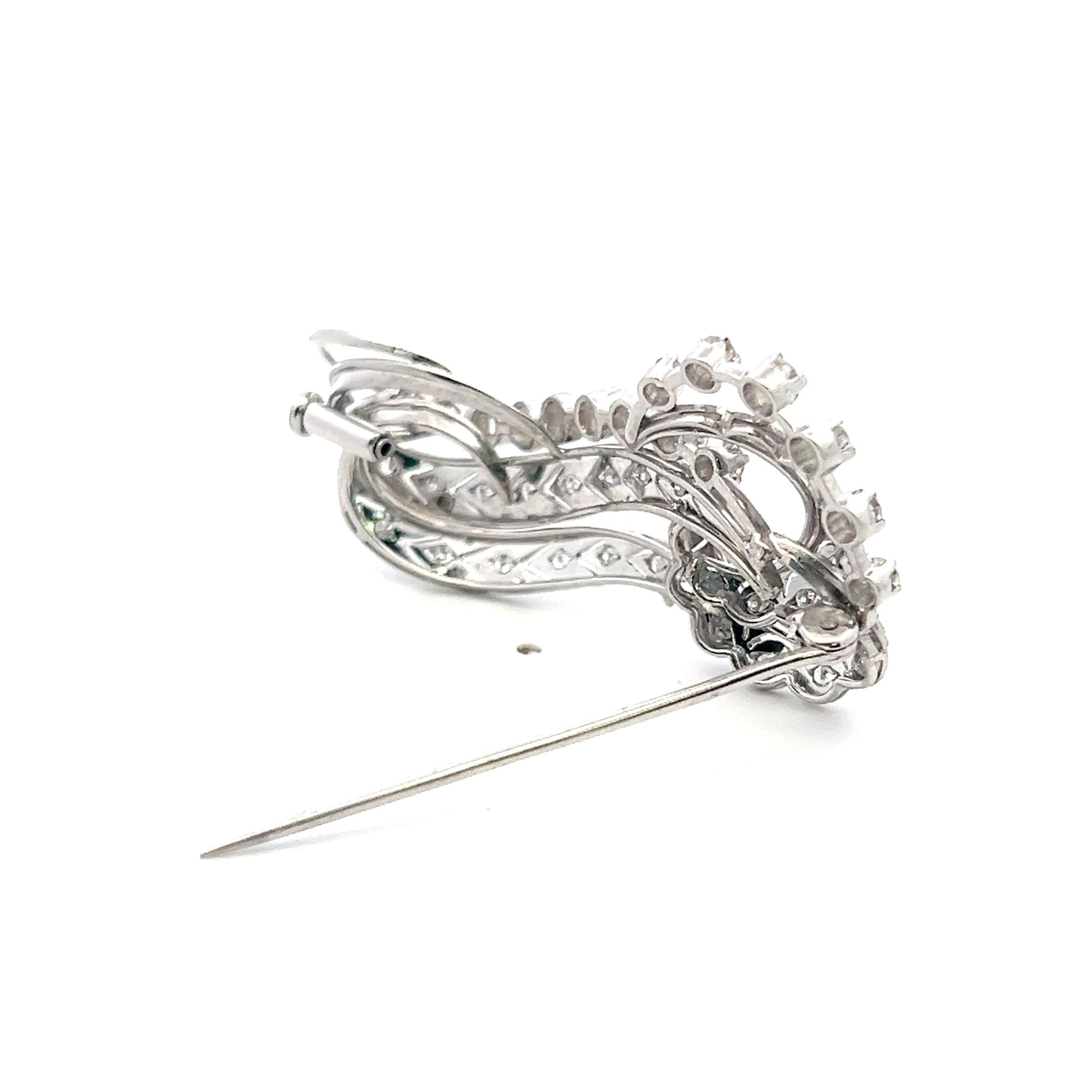 Vintage Platinum Pin Brooch with 1.26 Carat Round H-VS Diamonds 10.3 Grams